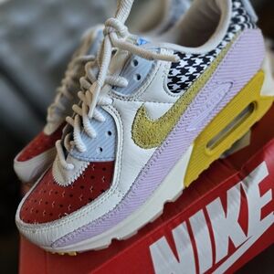 Nike Wmns Air Max 90 'Patchwork'